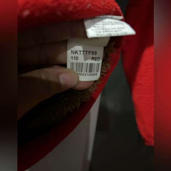 The North Face fleece sweater. Used. Size 2/3 years - Picture 4 of 8